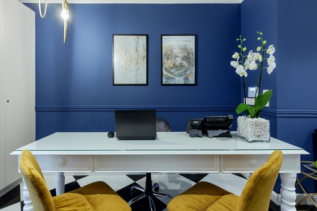 Classic Hotel By Athens Prime Hotels Extérieur photo